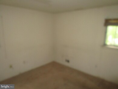 7008 Hastings Dr, Capitol Heights, MD 20743 - photo 6