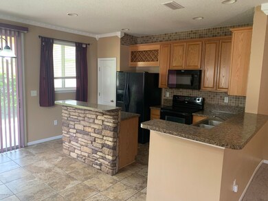 8880 Inlet Bluff Dr, Jacksonville, FL 32216 - photo 4