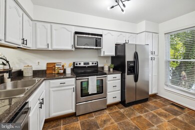 6814 Ducketts Ln, Elkridge, MD 21075 - photo 4