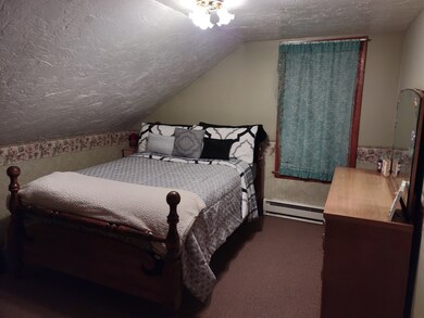 27 N Main St, Webster, MA 01570 - photo 7