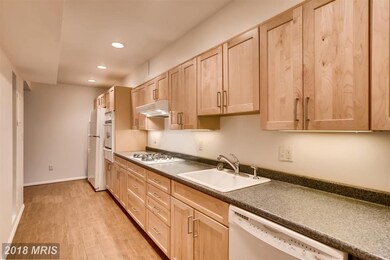 521 Epsom Rd unit TB, Towson, MD 21286 - photo 4