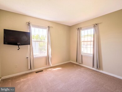 14003A Grumble Jones Ct, Centreville, VA 20121 - photo 7