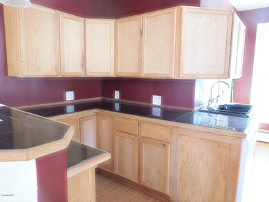 30 Whitman St, North Adams, MA 01247 - photo 5