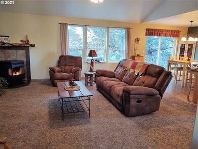 235 Elkview Dr, Canyon City, OR 97820 - photo 5