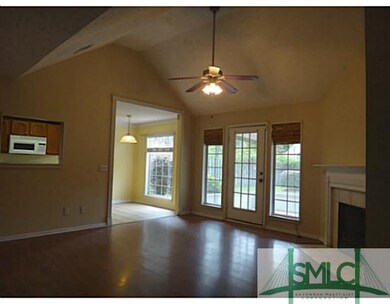 Living Room. Valet ceiling