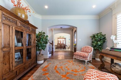 Formal Living - Library