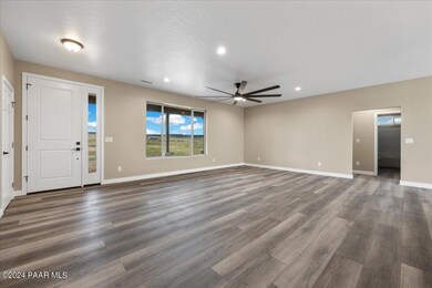 26774 N Bonita Vista Ct, Paulden, AZ 86334 - photo 5