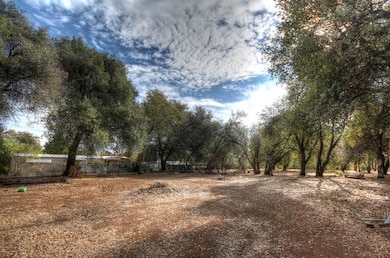 2941 Lowden Ln, Redding, CA 96002 - photo 2