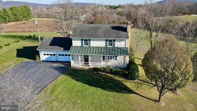 11946 Ropp Ln, Lovettsville, VA 20180 - photo 2
