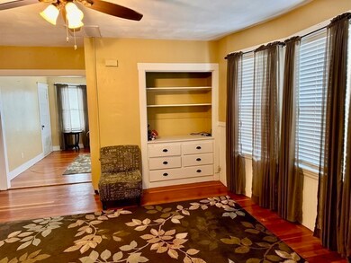 16 Dover St unit 2nd fl, Fairhaven, MA 02719 - photo 6