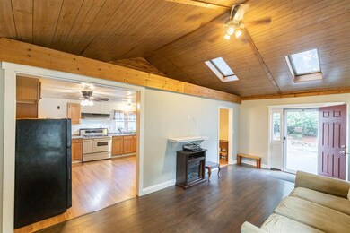 119 Bypass 28, Derry, NH 03038 - photo 5