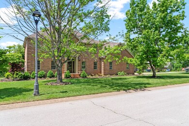 401 Cromwell Place, Hopkinsville, KY 42240 - photo 2