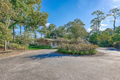 11 Stillforest St, Houston, TX 77024 - photo 2