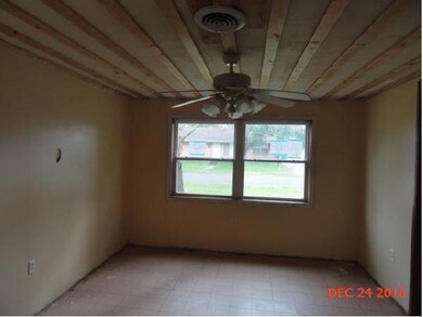 2744 Dolores Dr, Marrero, LA 70072 - photo 3