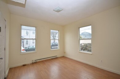 133 Charles St unit A, Waltham, MA 02453 - photo 4