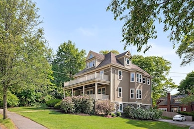 1281 Walnut St unit 2, Newton Highlands, MA 02461 - photo 2