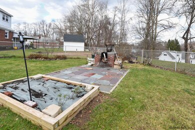 1301 Bradford St, Schenectady, NY 12306 - photo 5
