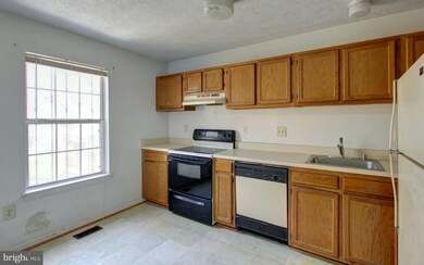 5213 Daventry Terrace, District Heights, MD 20747 - photo 7