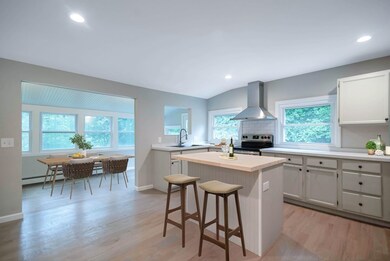 534 Alden St, Ludlow, MA 01056 - photo 4