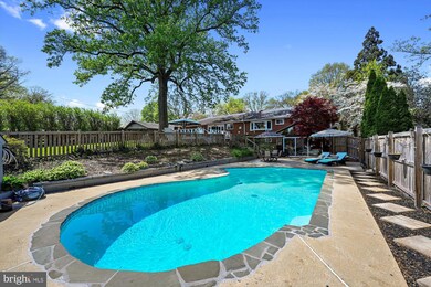 9917 Dellwood Ave, Columbia, MD 21046 - photo 6