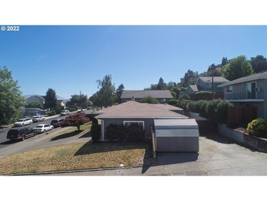 1600 E 19th St, the Dalles, OR 97058 - photo 5