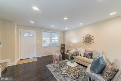 1209 Wicklow Rd, Baltimore, MD 21229 - photo 2