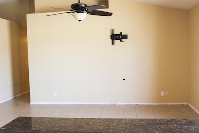 8113 E Dover St, Mesa, AZ 85207 - photo 6