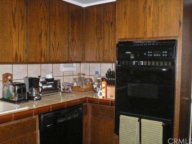 3480 E La Jara St, Long Beach, CA 90805 - photo 6