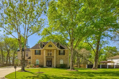 806 Balmoral Ct, Friendswood, TX 77546 - photo 3