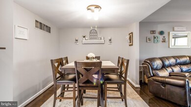 10610 High Beam Ct, Columbia, MD 21044 - photo 7