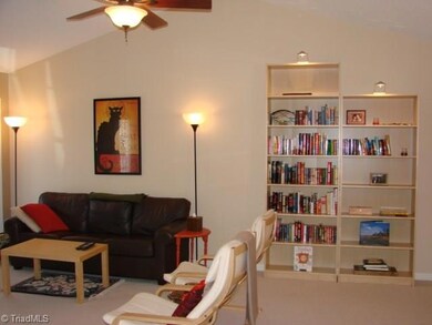 4003 Whitetail Ct, High Point, NC 27265 - photo 5