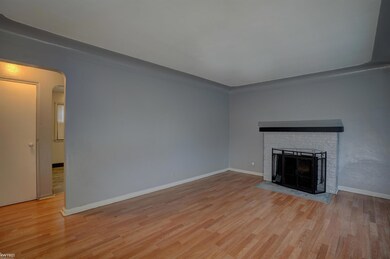 5302 Susan St, Flint, MI 48505 - photo 2