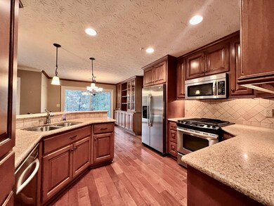 745 Mobley Rd, Columbus, GA 31904 - photo 6