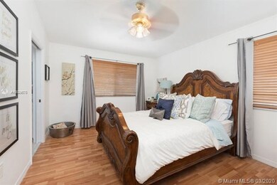 4840 NW 114th Ct, Doral, FL 33178 - photo 6