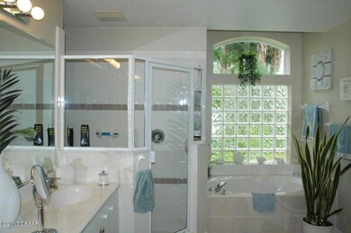 Master Bath with Soaking Tub