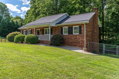 4625 Shelton Ridge Rd Walkertown NC 27051