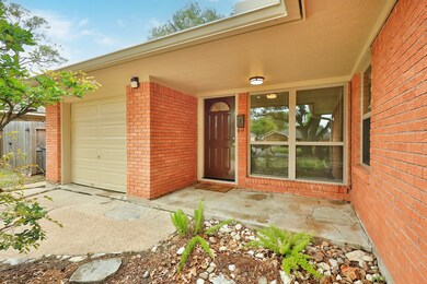 1018 W 31st St, Houston, TX 77018 - photo 3