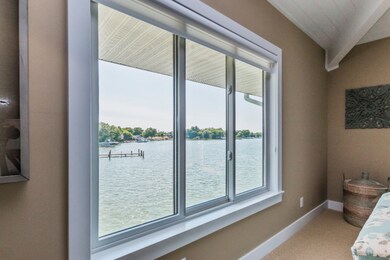 400 Lakeview_Print_Interiors_3