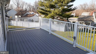 22 Tulip Tree Ct, Essex, MD 21221 - photo 4