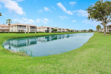 268 Saxony F, Delray Beach, FL 33446 - photo 3