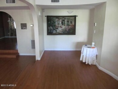 8464 N 7th Ave, Phoenix, AZ 85021 - photo 6