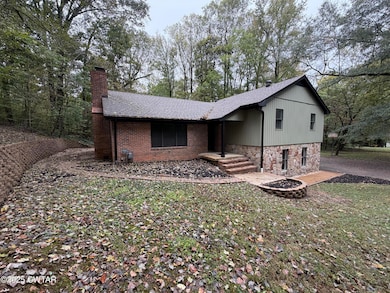 101 Thornfield Dr, Bells, TN 38006 - photo 2