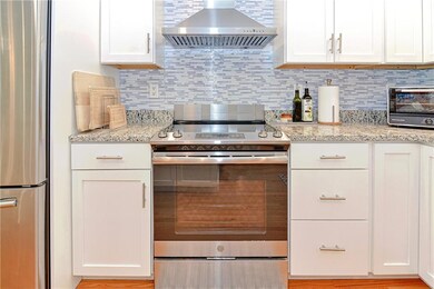 12 Valentine Dr, Barrington, RI 02806 - photo 6