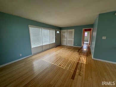 811 Warwick Ave, Fort Wayne, IN 46825 - photo 7