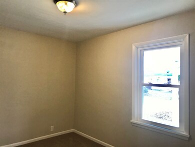 715 W Wiley Ave, Bluffton, IN 46714 - photo 4