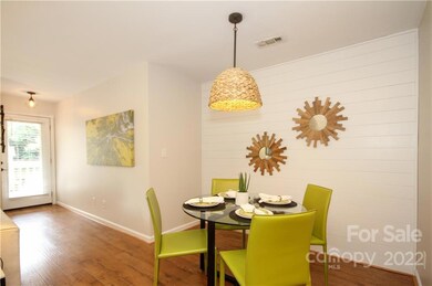 1052 Churchill Downs Ct unit B, Charlotte, NC 28211 - photo 4