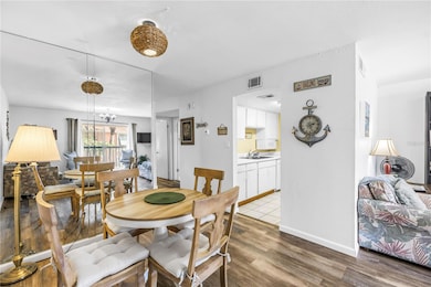 3735 42nd Way S unit I, Saint Petersburg, FL 33711 - photo 5