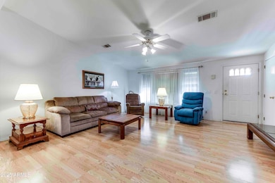 17200 W Bell Rd unit 2337, Surprise, AZ 85374 - photo 3