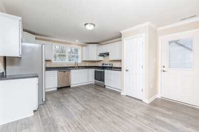 1317 D St, Waynesboro, VA 22980 - photo 7