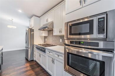 4441 Meadowlark Wing Way, North Las Vegas, NV 89084 - photo 7